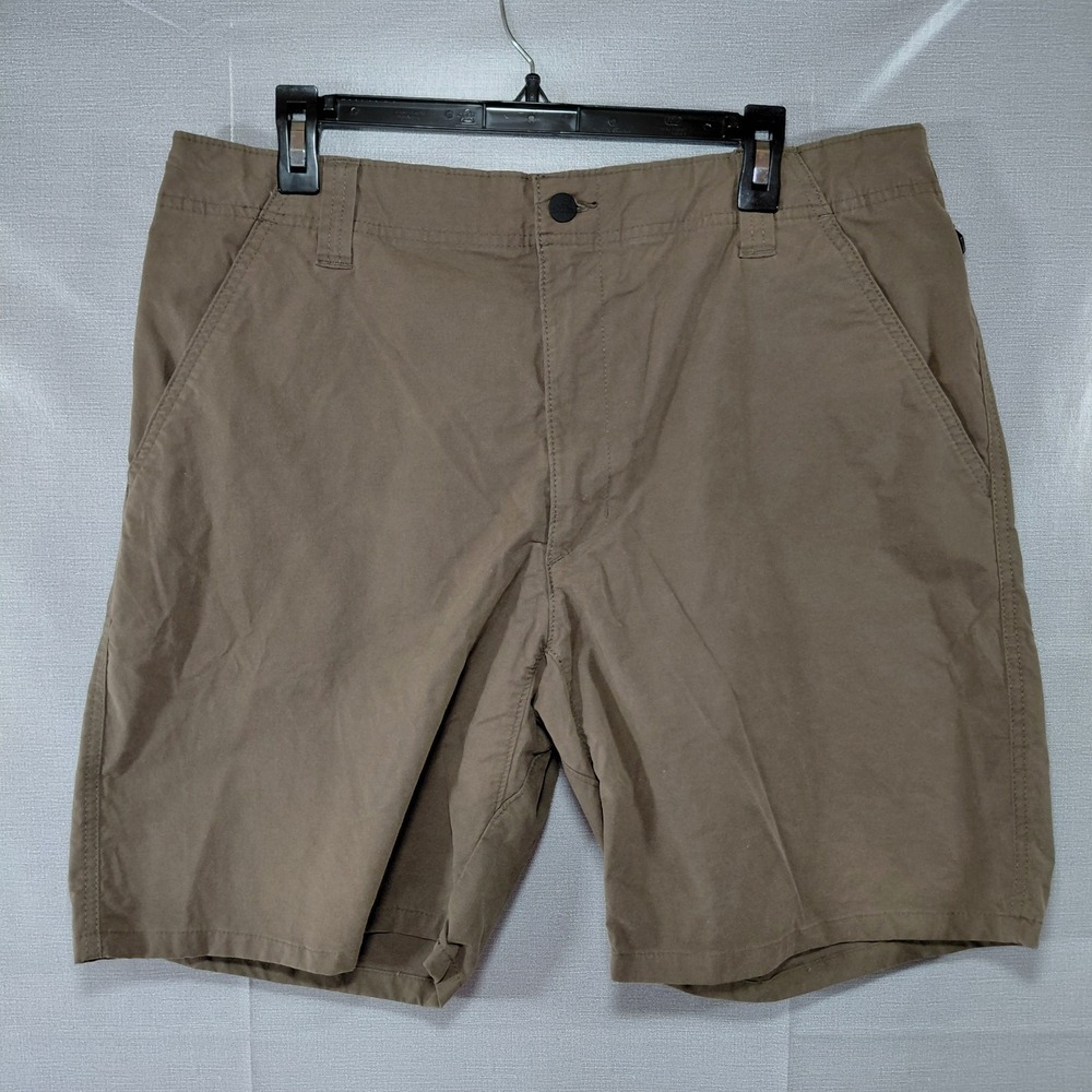 Wrangler Flat Front‎ Outdoor Shorts Men's 38 Olive Green 8" Inseam Utility